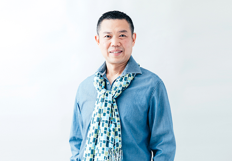 CEO Kazumasa Yoshihiro